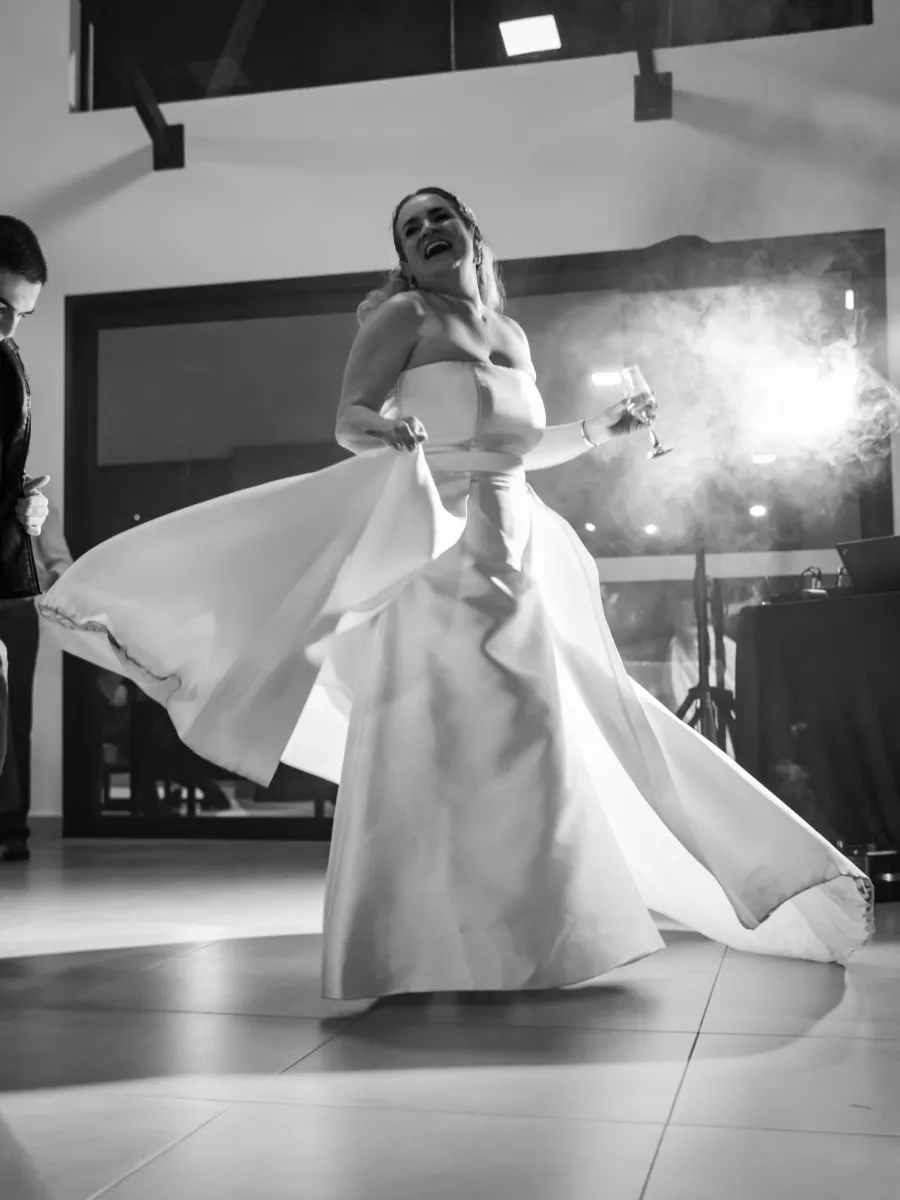 Pista de dança e festa de casamento na madrugada por PH Marx